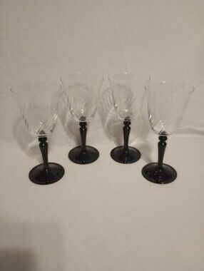 Cristal D'Arques Durand Onyx Wine Glasses-Set Of 4 Made In France